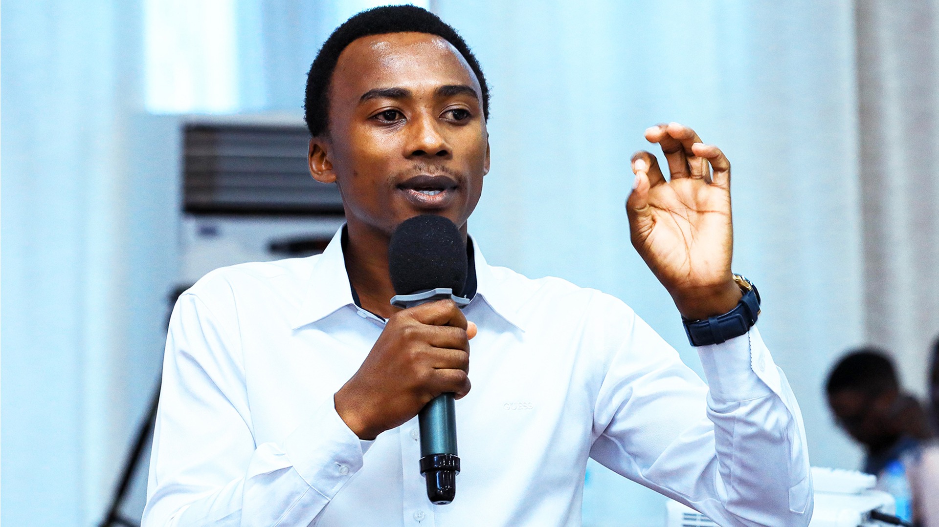 OBED MAKOMBE: MFANYAKAZI BORA e-GA 2024/2025