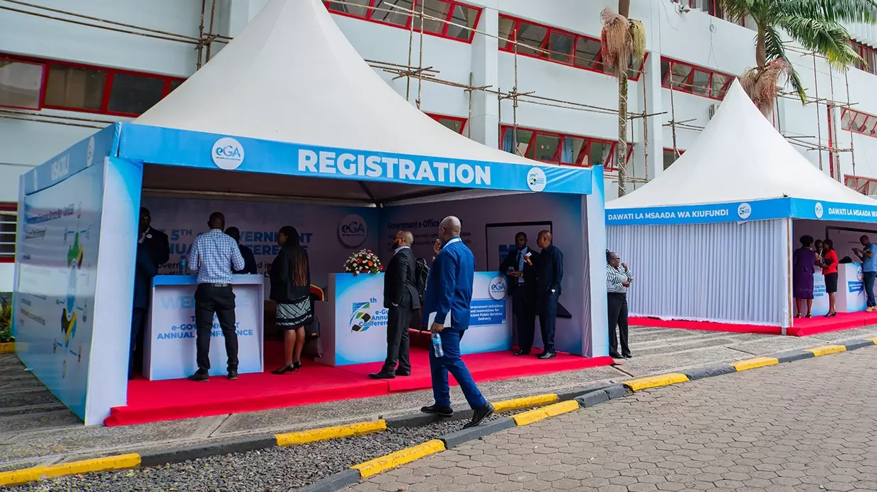 Usipitwe na Taarifa hii/Yaliyojiri siku ya pili ya Mkutano wa Serikali Mtandao