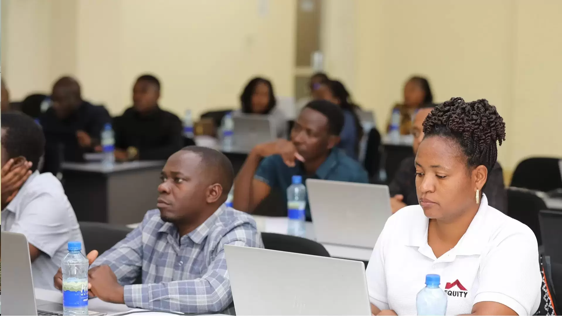 HALMASHAURI 12 ZAPATIWA MAFUNZO YA MFUMO WA e-BOARD-MOROGORO