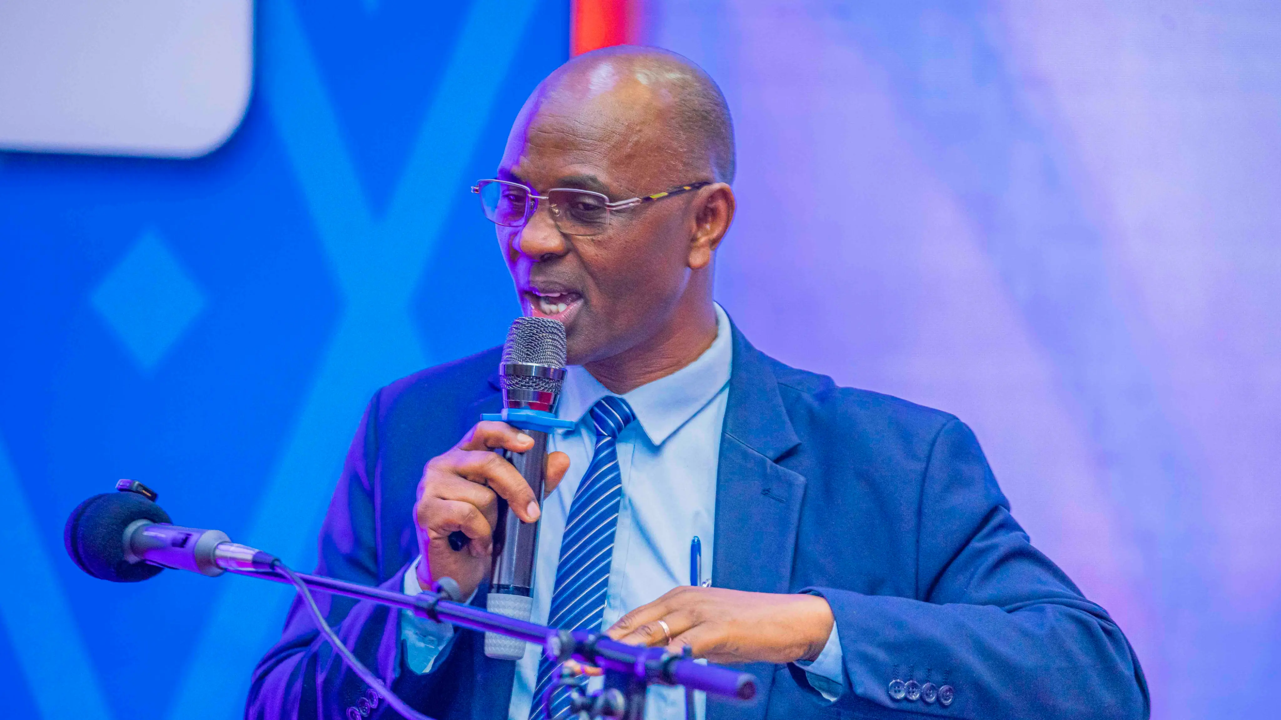 MAKALA: Mapinduzi ya Kidigitali Mahakamani: Hukumu sasa Zaandikwa kwa Akili Unde