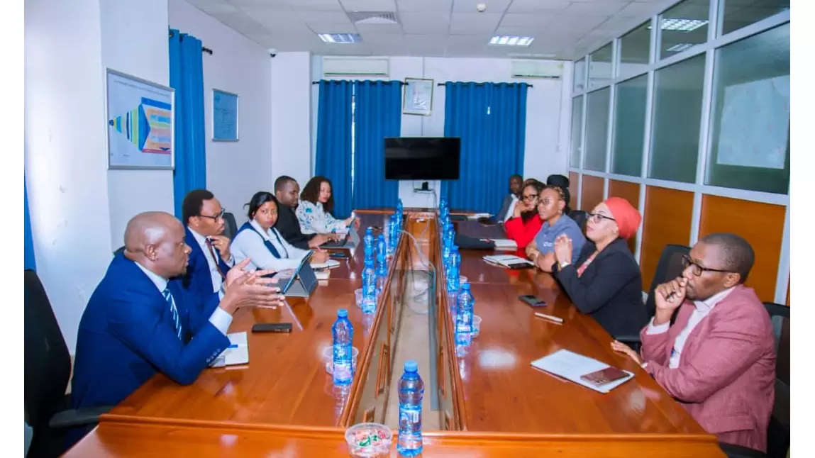 VODACOM TANZANIA YATEMBELEA KITUO CHA UTAFITI NA UBUNIFU CHA e-GA.